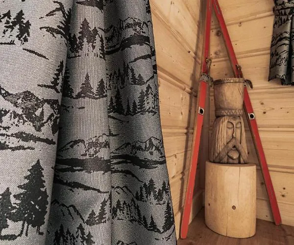 شاليه Obrochtowa *